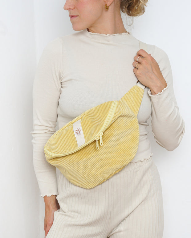HENNES INDIVIDUAL Hipbag Kord Butter M/L