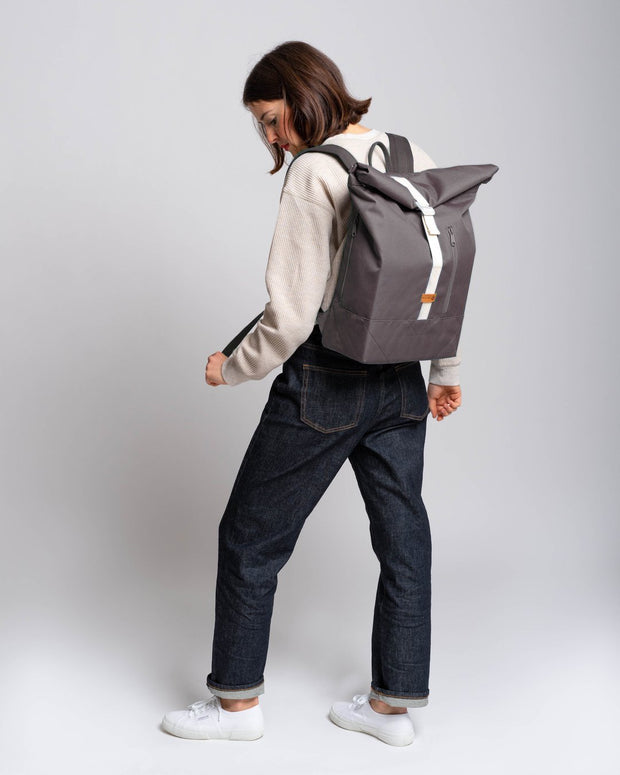 ALBERT 2 CLASSIC Rolltop Rucksack Schwarz