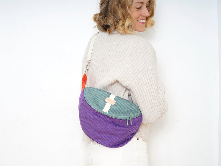 Hipbag HENNES INDIVIDUAL kord Colour Blocking Lila