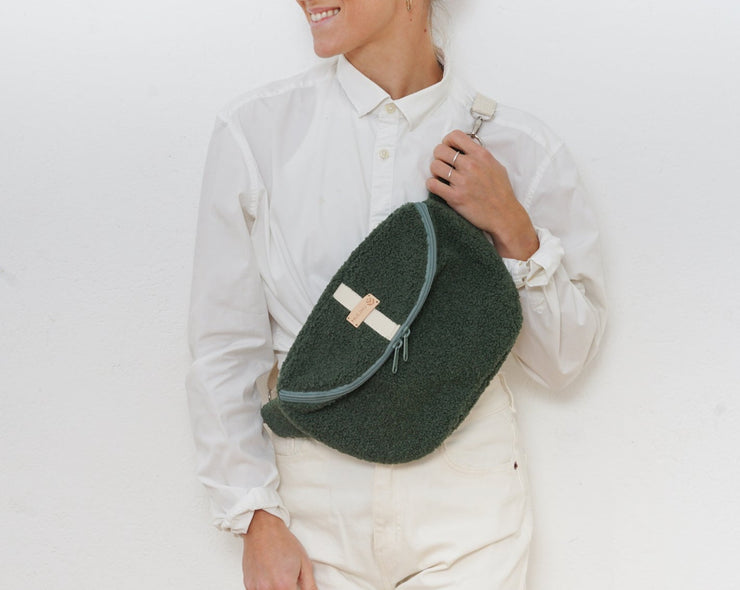 HENNES UNIQUE TEDDY M/L Hipbag Mangold